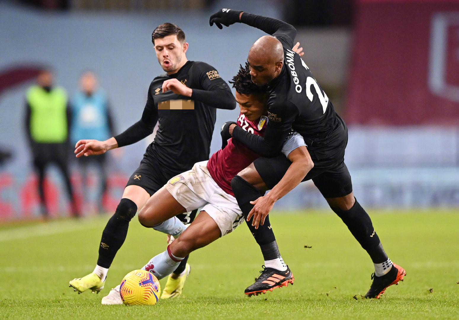 与此相对应 与此相对应